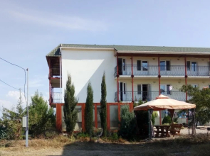 Lavandina Guest House