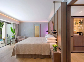 Отель Four Seasons 