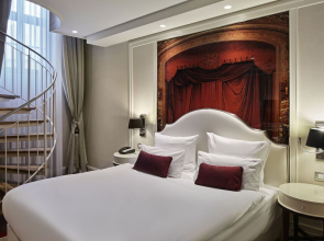 TITANIC Gendarmenmarkt Berlin