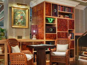 Отель Graduate by Hilton Cambridge