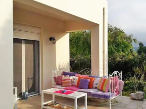 Villa Armonia, Everything Is In Harmony