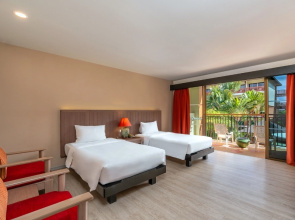 Kata Sea Breeze Resort