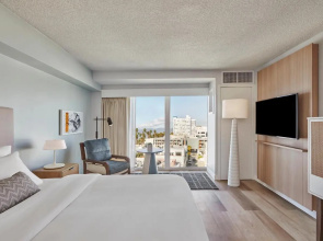 The Pierside Santa Monica