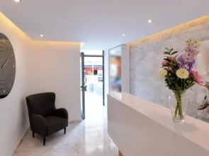 Island Dreams Rooms & Suites