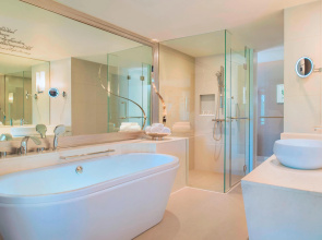 Le Meridien Suvarnabhumi, Bangkok Golf Resort & Spa