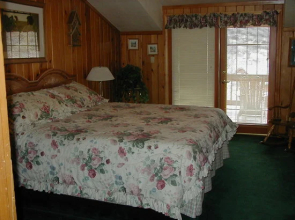 Maple S Mccambridge Lodge