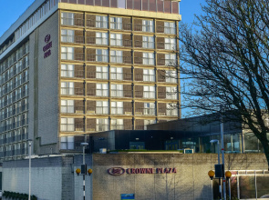 Crowne Plaza Plymouth by IHG