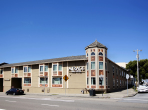 Mirage Inn and Suites