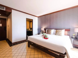 Jomtien Thani Hotel