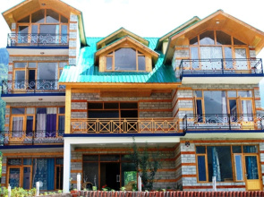 7 Hills Resort