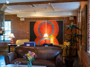 Lancaster Arts Hotel