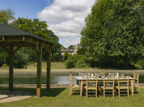 Отель Graduate by Hilton Cambridge