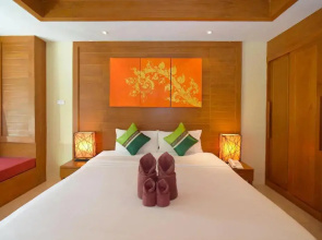 Honey Resort