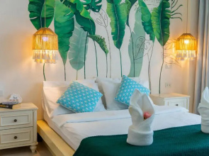 Patong Beach Side Hotel