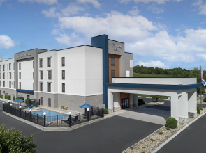 Hampton Inn Lenoir City