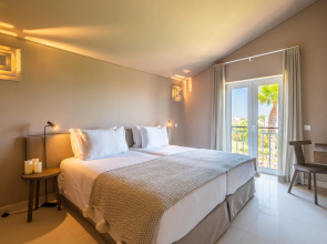 Vale da Lapa Village Resort