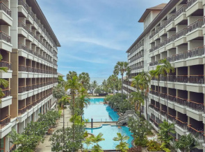 Welcome World Beachfront Resort