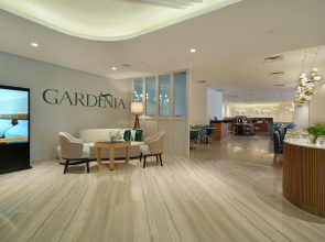 Отель Arabian Park Dubai, an Edge by Rotana Hotel