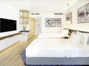 Radisson Blu Hotel & Resort, Abu Dhabi Corniche