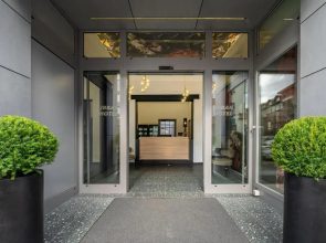 Urban Hotel