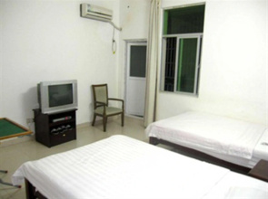 Lianghai Hostel Sanya