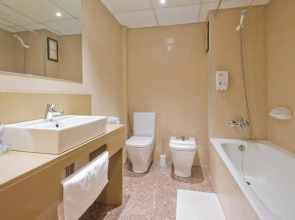 Отель GHT Costa Brava & Spa