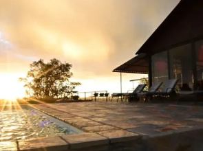 Aloegrove Safari Lodge