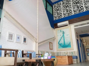 The Blue Pearl Kata Hotel