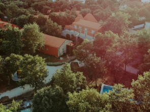 Luz Houses
