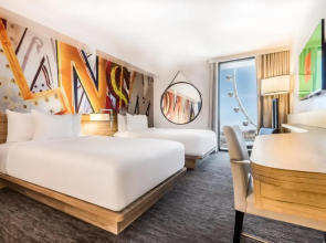 The LINQ Hotel & Casino – A Caesars Rewards Destination
