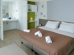 Hu Venezia Camping in Town