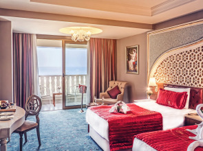 Royal Taj Mahal - All Inclusive