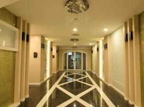 Отель Crystal Palace Pattaya