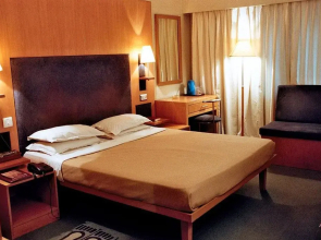 Hotel Thakur Shri