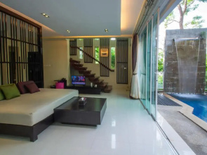 Peach Blossom Resort & Pool Villa