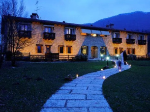 Ai Cadelach Hotel Giulia