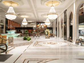 Kowloon Shangri-La, Hong Kong