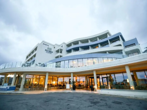 Riviera Spa Resort – Adults Only