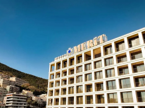 Merit Starlit Hotel & Residence