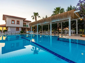 Vista Villas & Suites