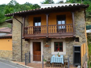 Casa de Aldea Mariana