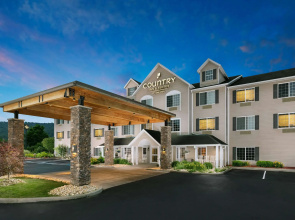 Country Inn & Suites by Radisson, Big Flats (Elmira), NY
