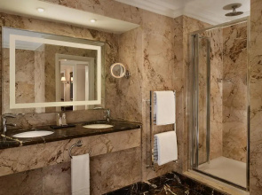 Westbury Mayfair