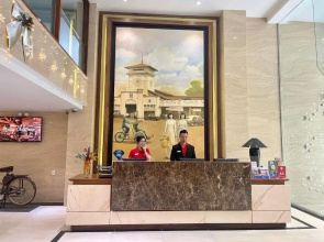 Adora Mira Hotel