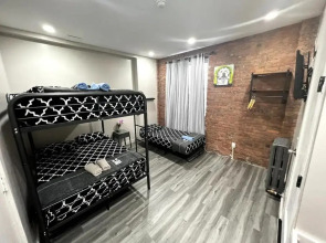 31 Street Broadway Hotel
