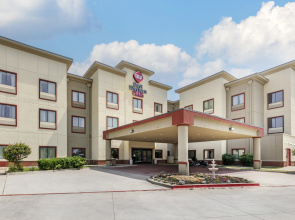 Best Western Plus Texoma Hotel & Suites