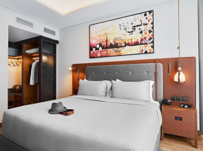 Revier Hotel - Dubai