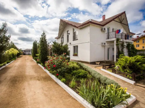 Yukka Guest House