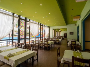 Отель Empire Aqua Park