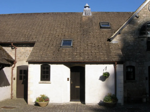 Manor Court Club
